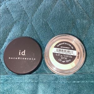 Bare Minerals eyeshadow Gossamer